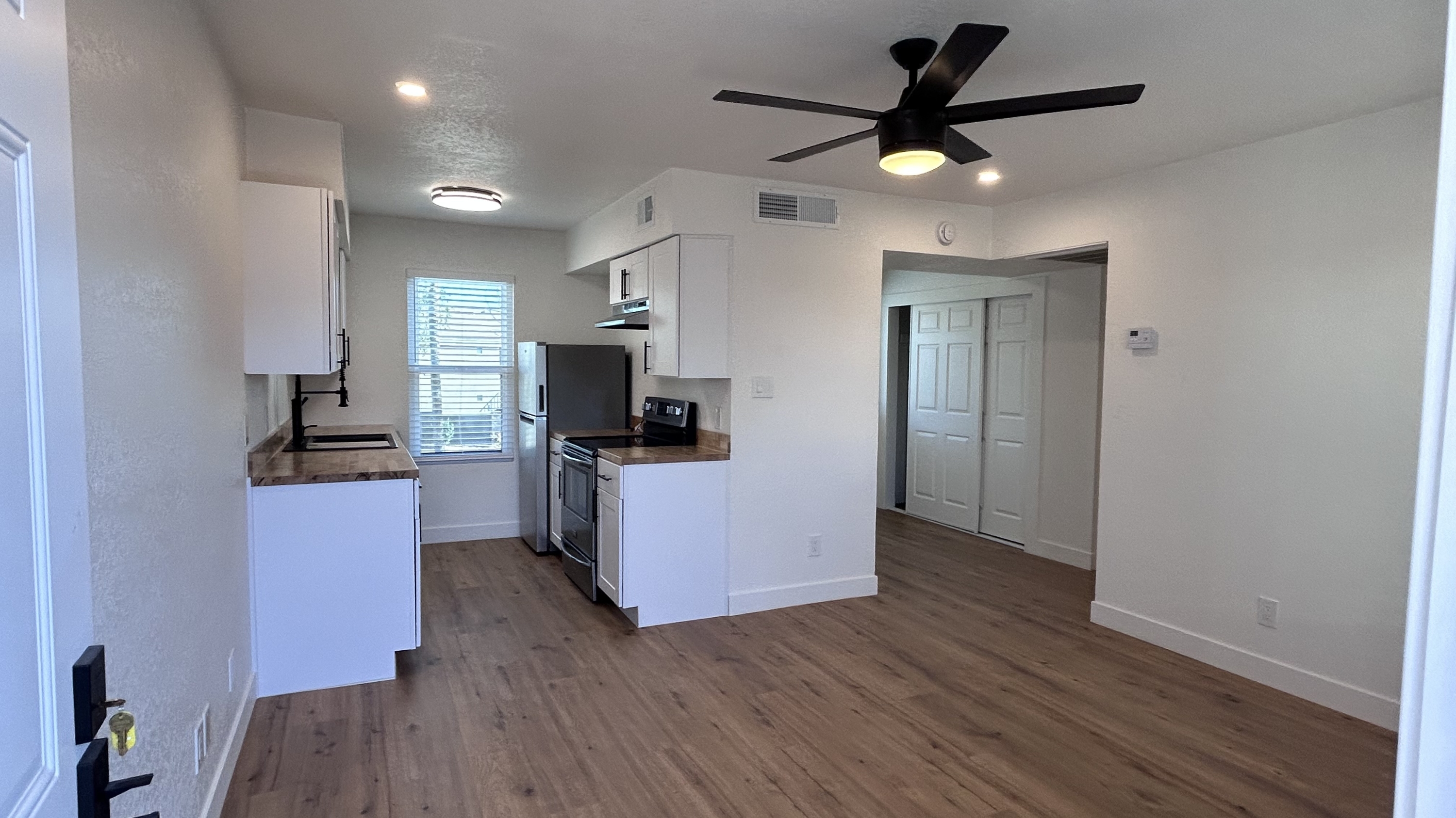 3738 East McDowell Road