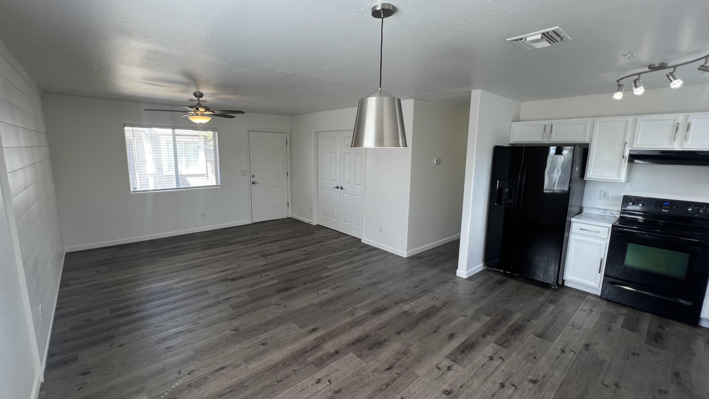 1455 East Taylor Street - 4